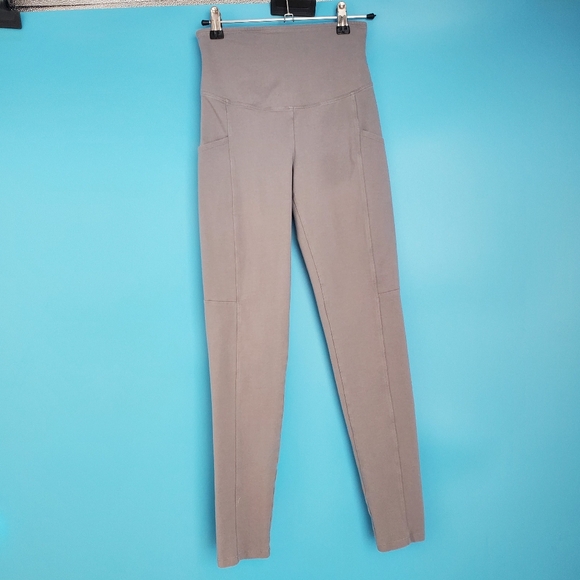 Yummie Size Small High Rise Gray Leggings - Picture 1 of 6